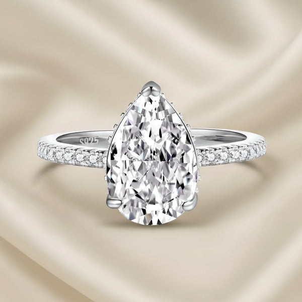 Pear Silver Diamonds Ring